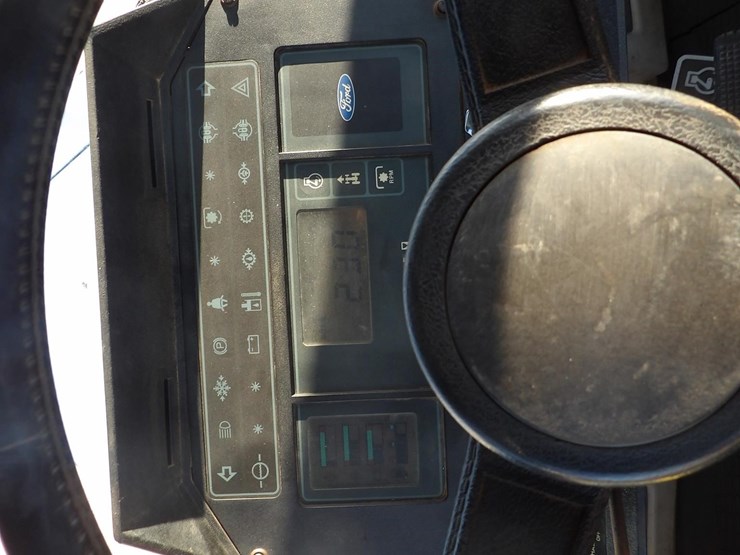 1993-ford-946-image-33