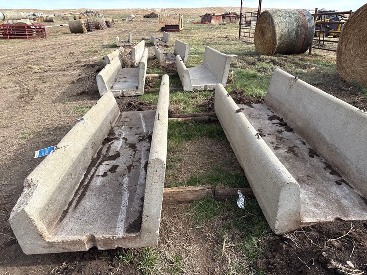 cement-feed-bunk-image-3