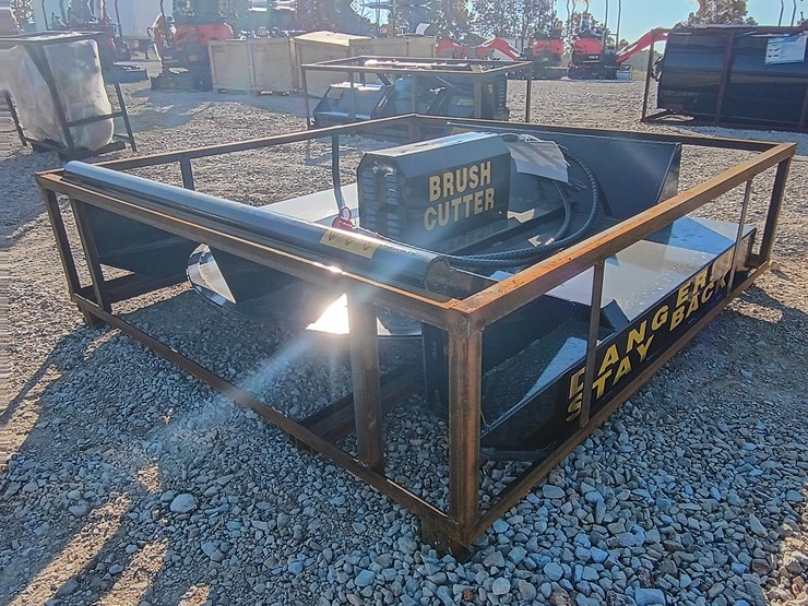 #l59-009-•-mower-king-72"-brushcutter-skid-steer-attachment-image-6