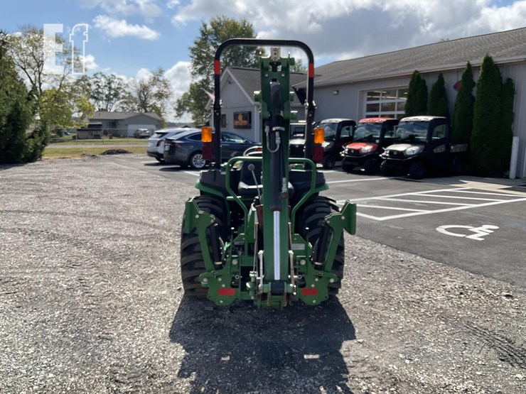 2018-john-deere-3038e-image-4