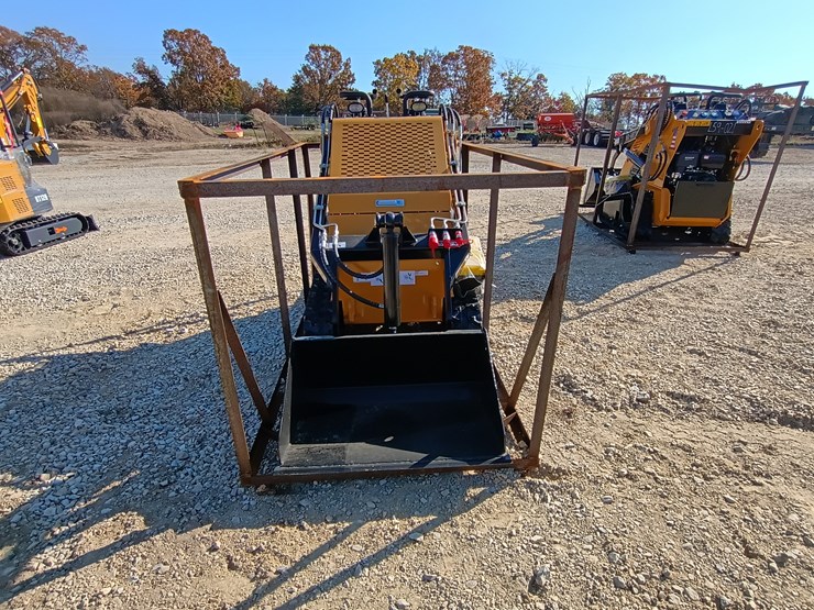 #l59-020-•-agt-mx-mrt14-mini-skid-steer-image-7