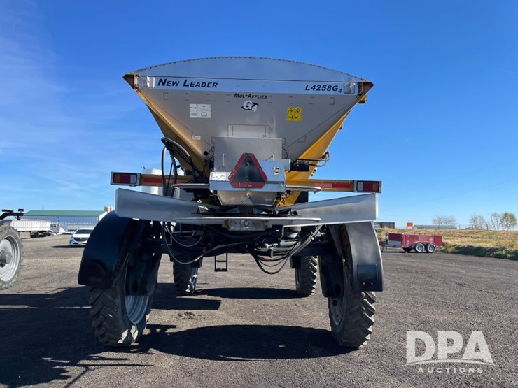 2017-ag-chem-rg1100b-image-9