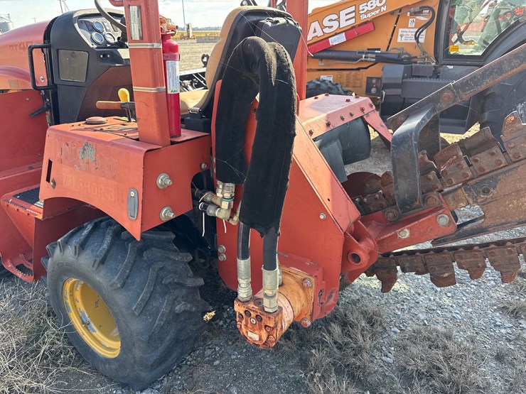 2008-ditch-witch-rt40-image-6