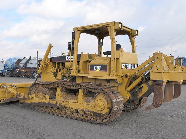 caterpillar-d6e-image-2