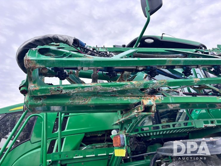2020-john-deere-r4060-image-90