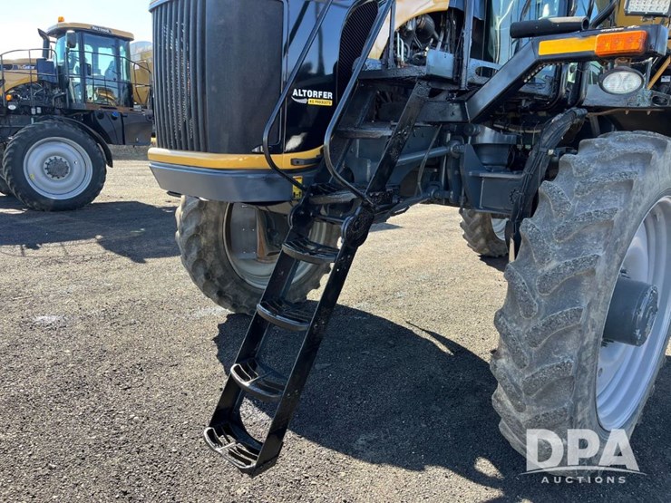 2015-ag-chem-rg1100b-image-19