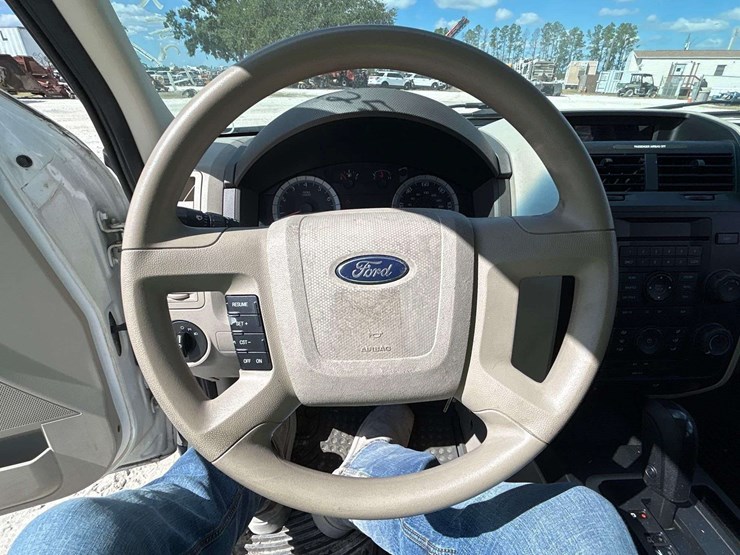 2008-ford-escape-xls-image-13