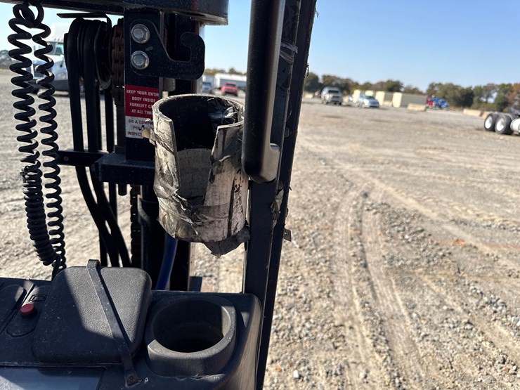 toyota-8fgcu25-image-21