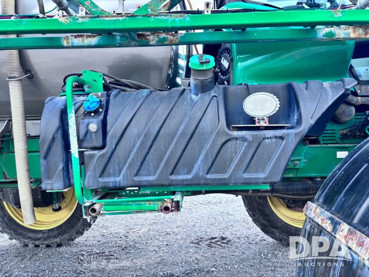 2020-john-deere-r4060-image-80