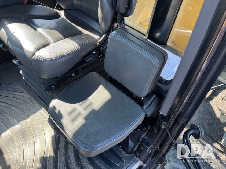 2017-ag-chem-rg1100b-image-77