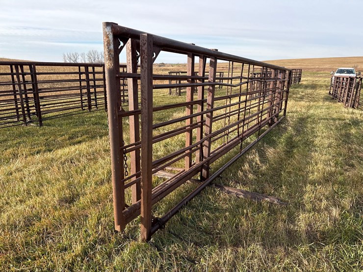 freestanding-panels-image-4