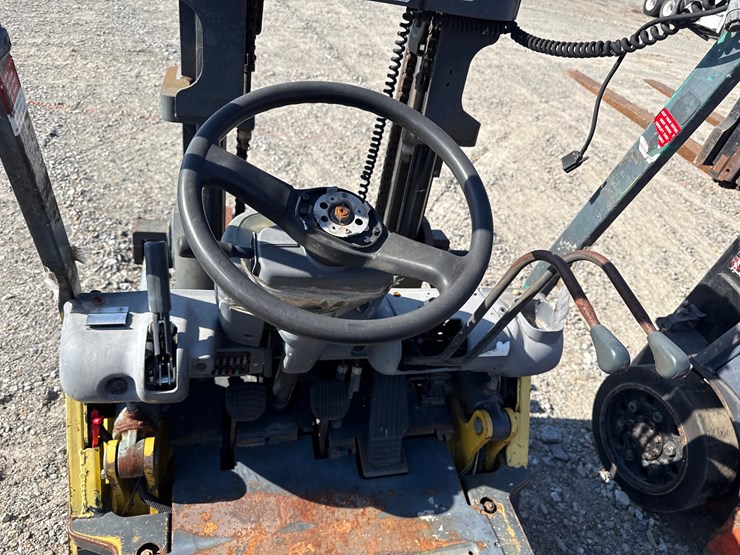 #95-•-komastu-fg20st-12r-pneumatic-tire-forklift-58568861a-inv#32953-image-16