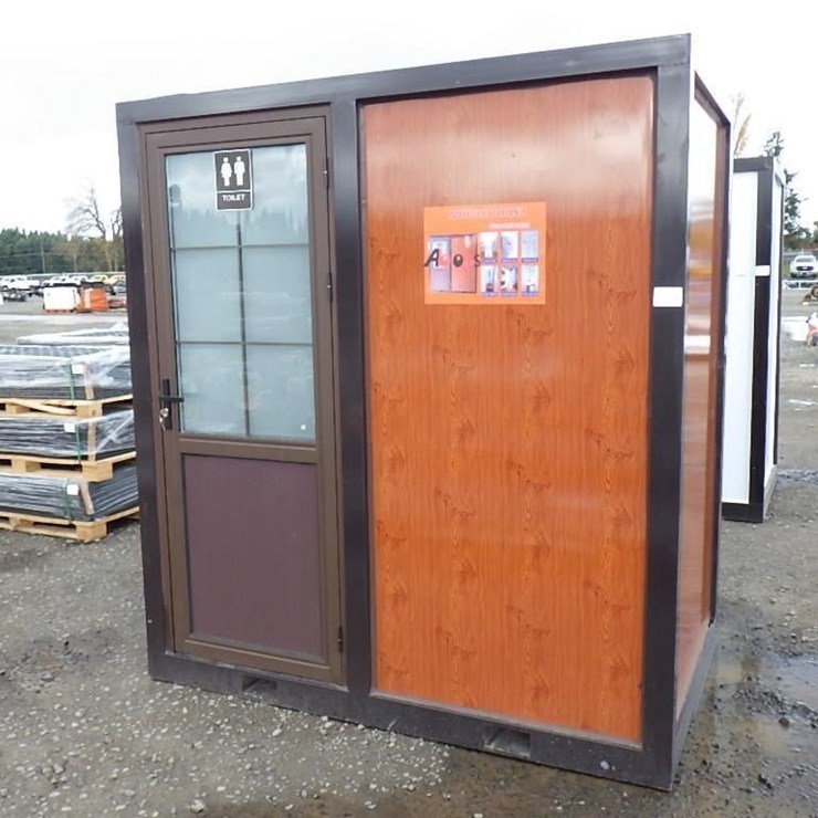 Portable Toilet w/ Shower