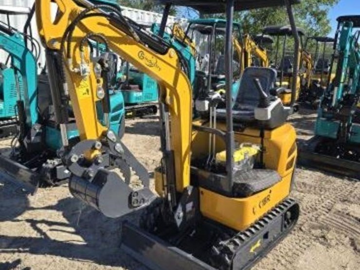 cfg-mini-excavator-qk18r-with-hydraulic-thumb-image-2