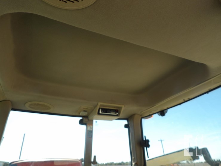 john-deere-7130-image-11