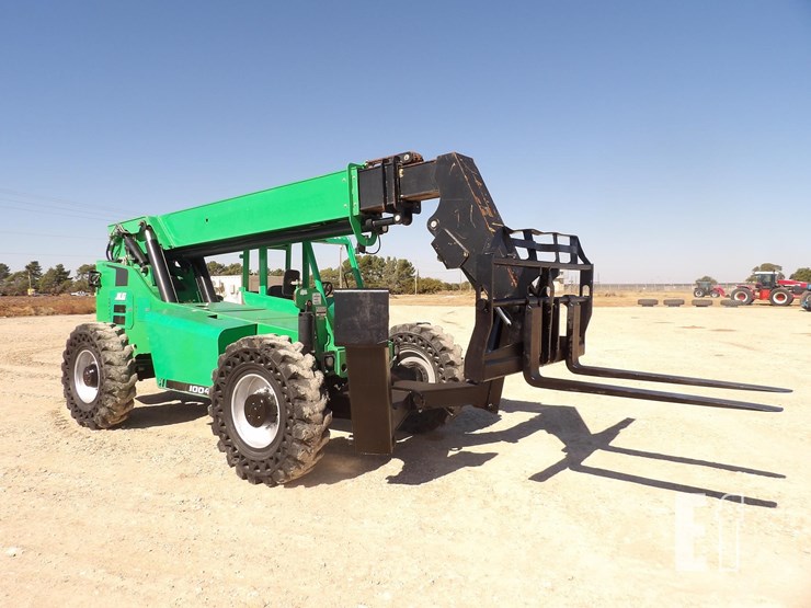 2017-sky-trak-10042-image-11