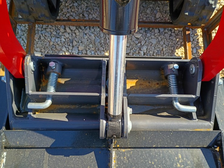 #l59-023-•-agt-ysrt14-mini-skid-steer-image-16