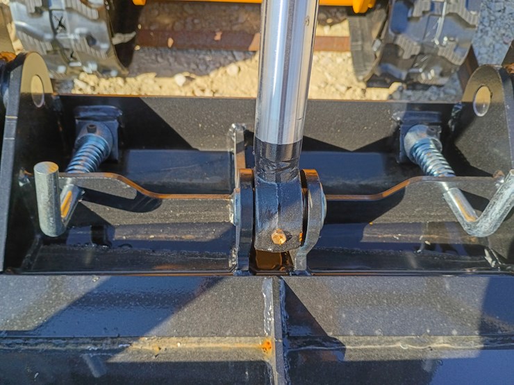 #l59-021-•-agt-mx-mrt14-mini-skid-steer-image-18