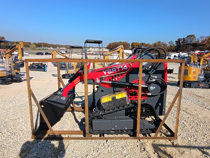 #l59-023-•-agt-ysrt14-mini-skid-steer-image-1