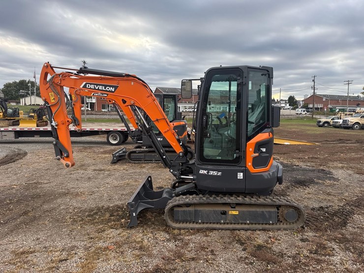 develon-dx35z-7-image-1