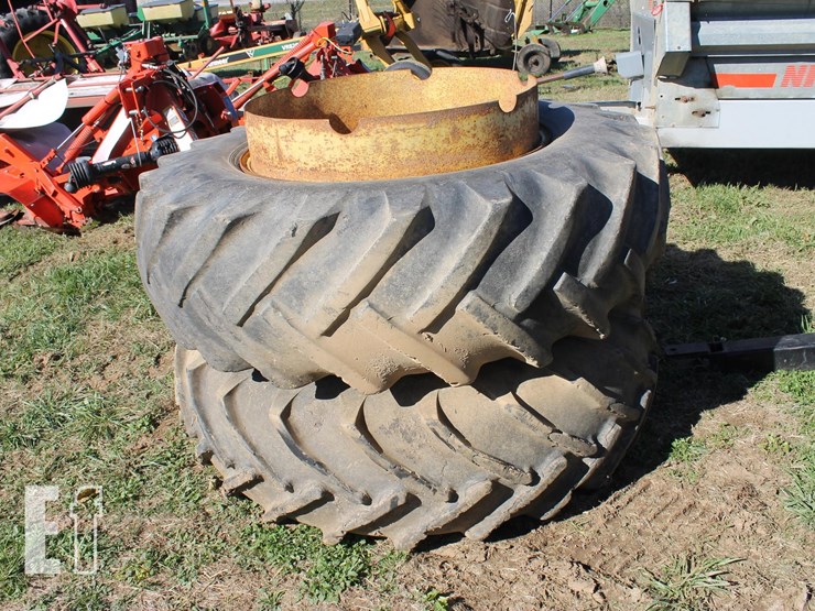 18.4-34-duals-on-rims-image-4