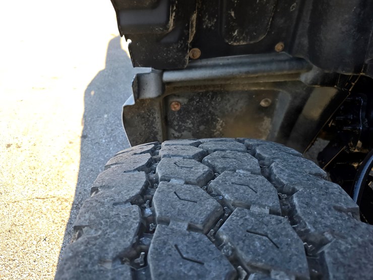 #22366-•-2016-mack-gu713-quad-axle-dump-truck-image-73