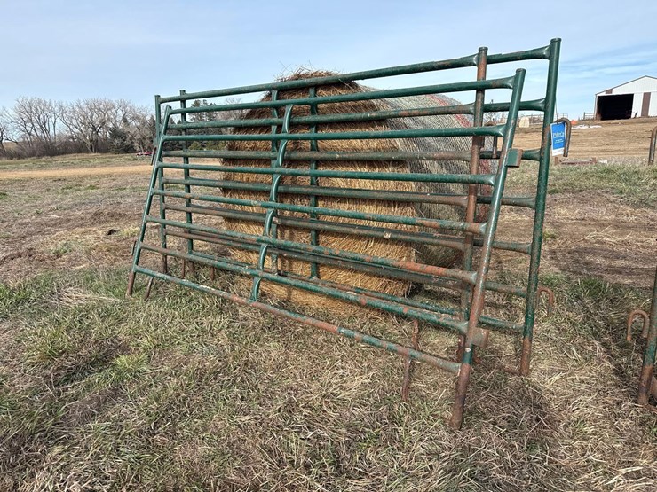 verns-jug-pen-system-image-2