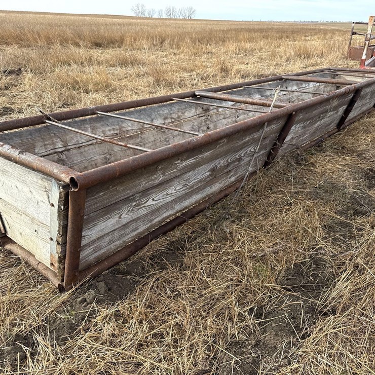 Bottomless Feed Bunk