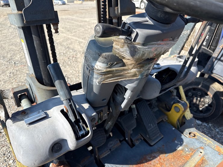 #95-•-komastu-fg20st-12r-pneumatic-tire-forklift-58568861a-inv#32953-image-15