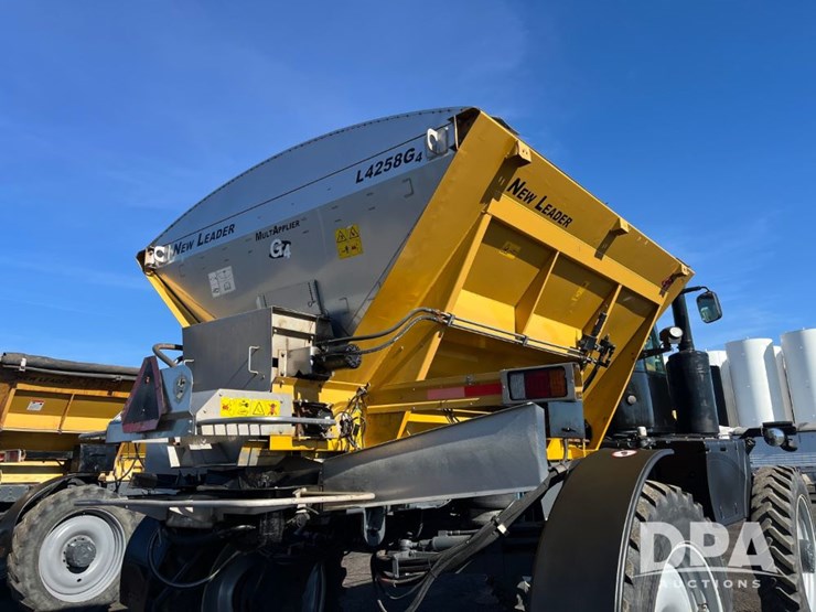 2017-ag-chem-rg1100b-image-41