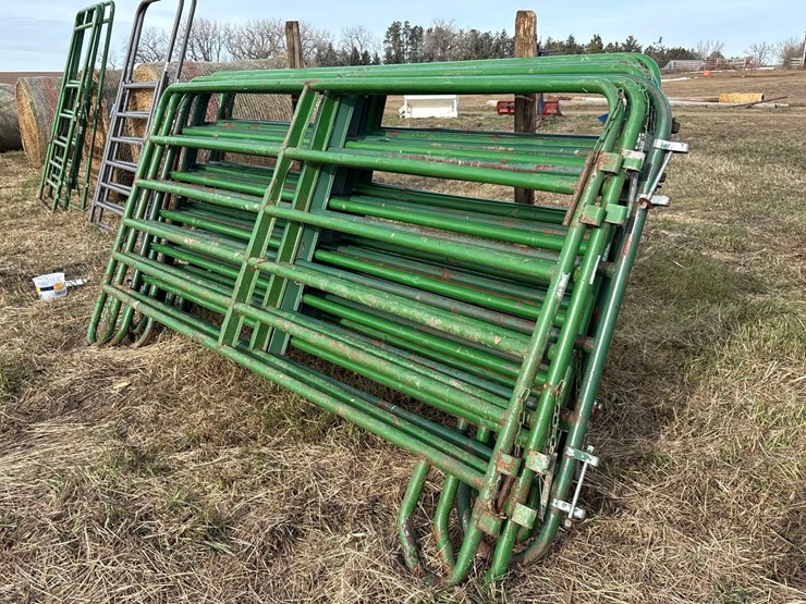livestock-corral-panels-image-2