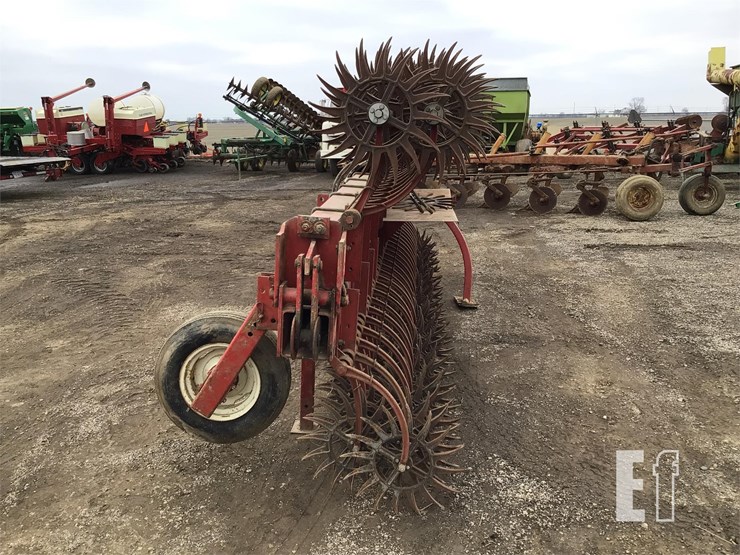 international-181-image-8