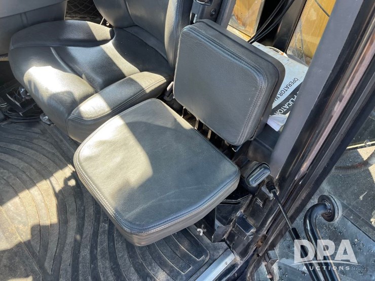 2015-ag-chem-rg1100b-image-73