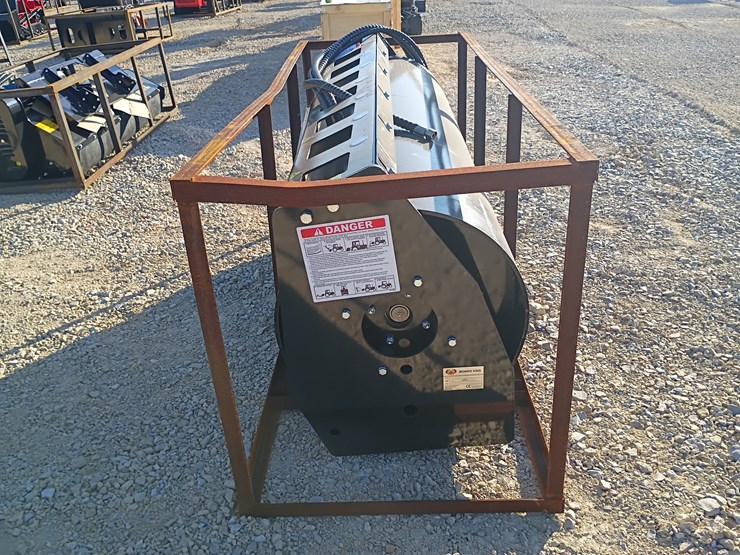 #l59-001-•-mower-king-72"-vibratory-roller-skid-steer-attachment-image-7
