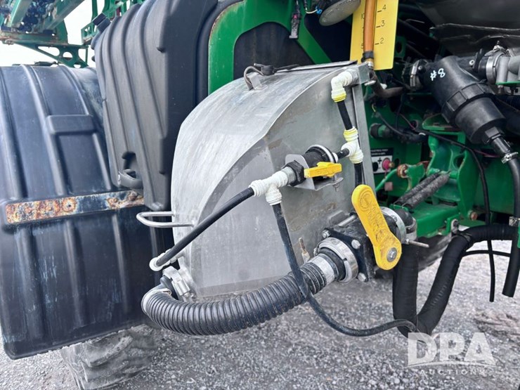 2020-john-deere-r4060-image-53