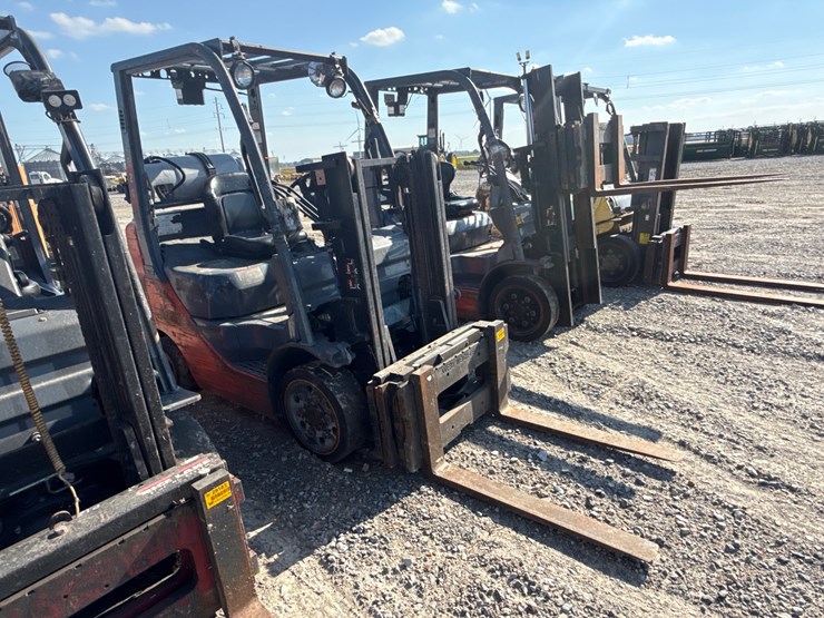 toyota-8fgcu25-image-2