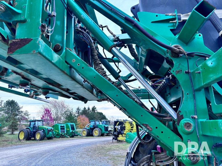 2020-john-deere-r4060-image-70