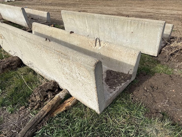 cement-feed-bunk-image-9