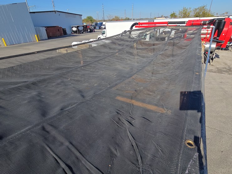 #22366-•-2016-mack-gu713-quad-axle-dump-truck-image-167