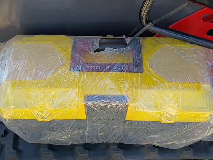 #l59-022-•-agt-ysrt14-mini-skid-steer-image-19