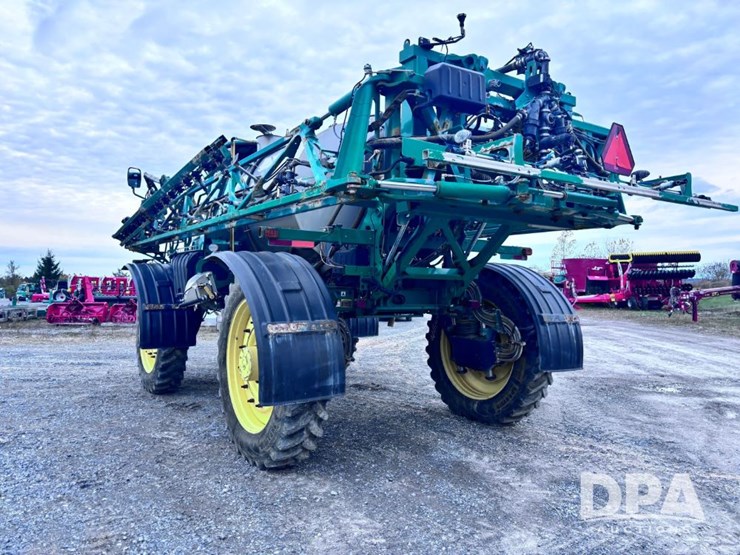 2020-john-deere-r4060-image-15