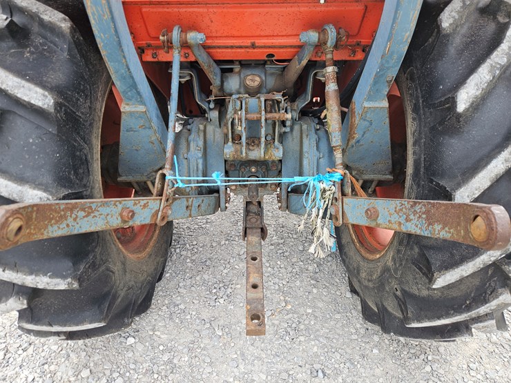 kubota-l2850-image-6