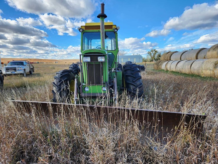 john-deere-7020-image-2