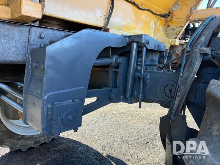 2015-ag-chem-rg1100b-image-48