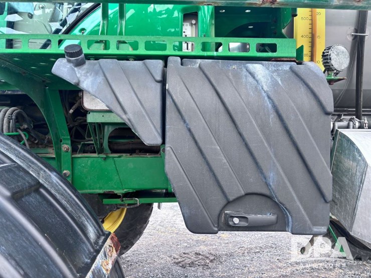 2020-john-deere-r4060-image-51