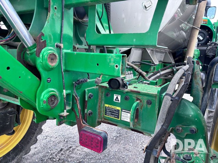 2020-john-deere-r4060-image-71