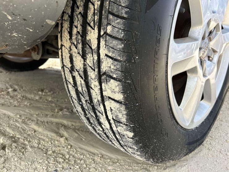 2013-audi-q7-image-23