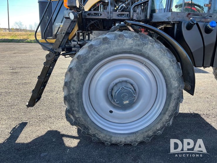 2015-ag-chem-rg1100b-image-58