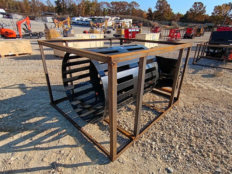 #l59-010-•-mower-king-rock-picker-skid-steer-attachment-image-2