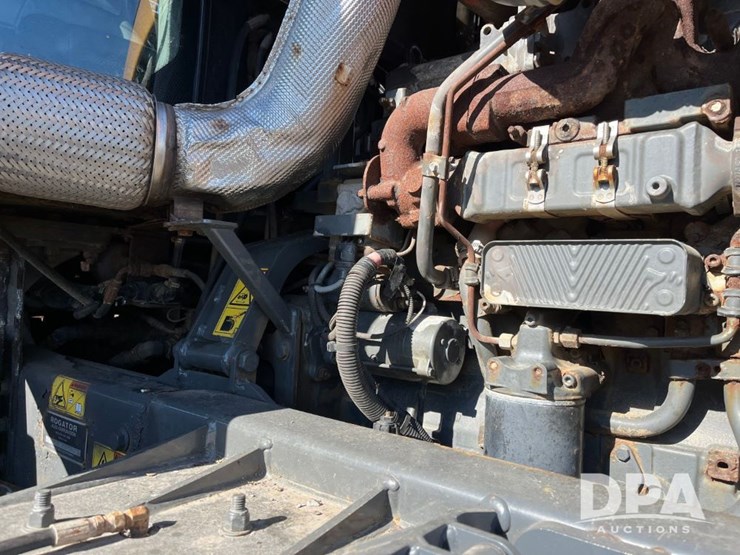 2015-ag-chem-rg1100b-image-26